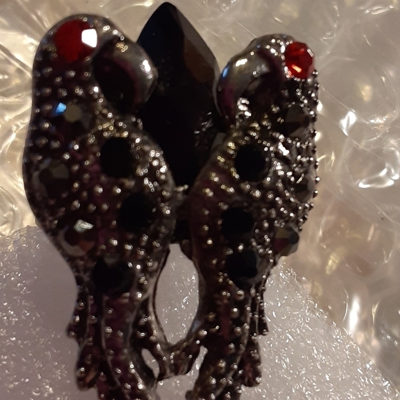 Parrots Rhinestones Ring - Picture 2 of 5